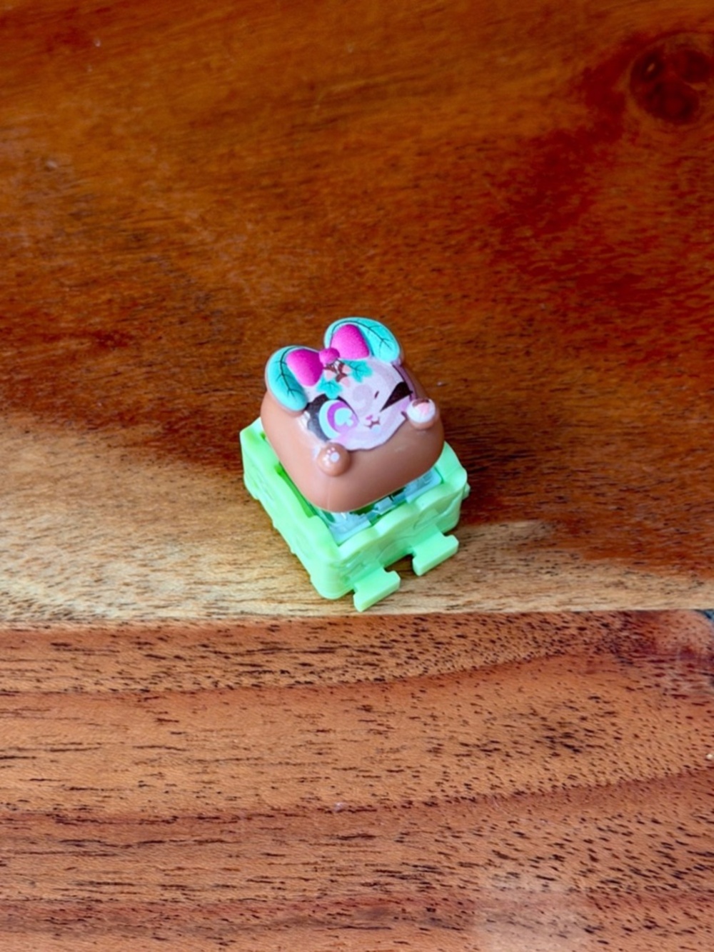 Clickeez Series 3 BubblePops, Forest Pals acorn.<3